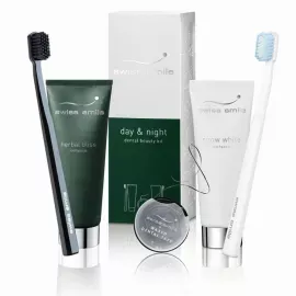 Набір для відбілювання і відновлення зубів Swiss Smile Day and Night Dental Beauty Kit