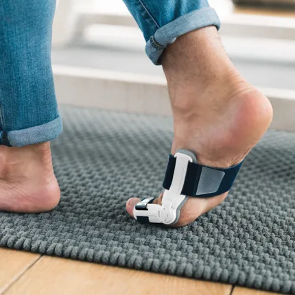 DonJoy ActyToe Вальгусна шина (бандаж) для корекції і лікування кісточки, Розмір: M, зображення 6