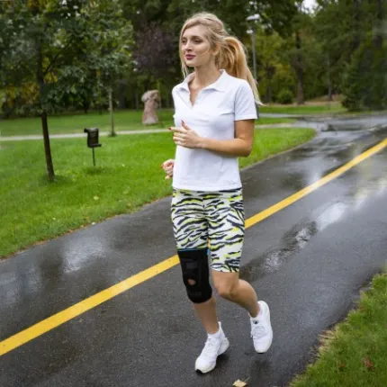 Бандаж для фиксации коленной чашечки неопреновый Алком 4038, Размер: размер 3, изображение 4