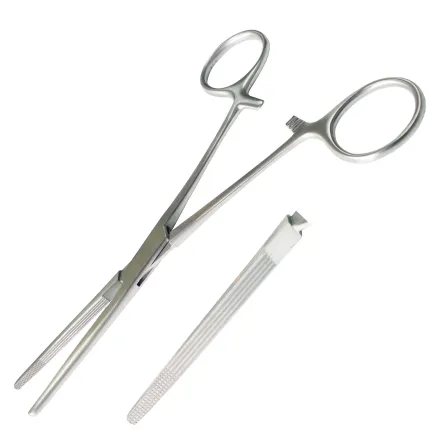 Зажим с продольной насечкой прямой Rochester-Carmalt Surgiwelomed. Длина 16 см, р. 45 мм  