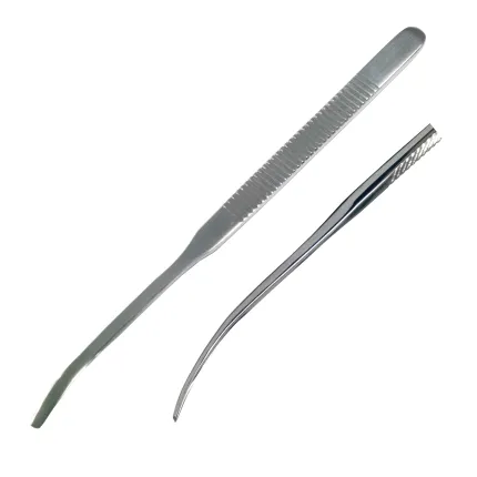 Розпатор № 4 вигнутий ліворуч Surgiwelomed. Довжина 170 мм, ширина 4мм