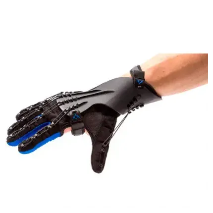 Реабилитационная перчатка SaeboGlove